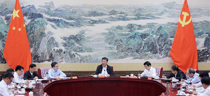 习近平同团中央新一届领导班子成员集体谈话