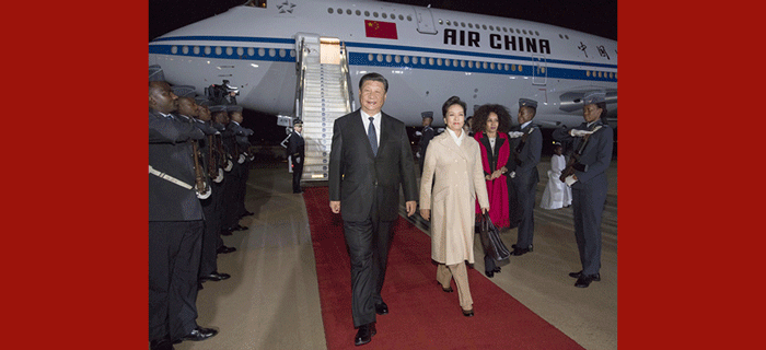 习近平抵达比勒陀利亚开始对南非共和国进行国事访问