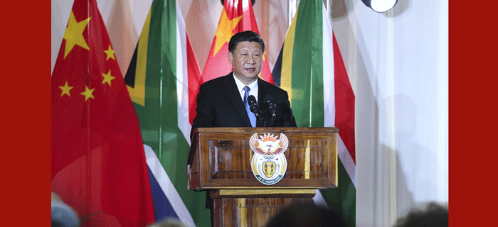 习近平出席拉马福萨举行的欢迎晚宴