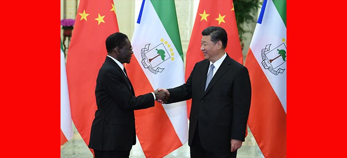 习近平会见赤道几内亚总统