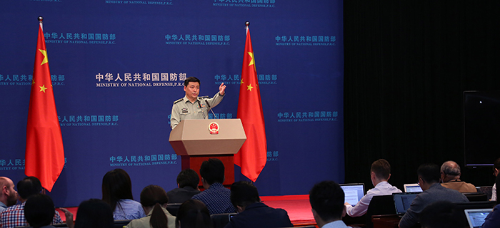 国防部：保留新疆和西藏军区文工团 不再保留军种文工团