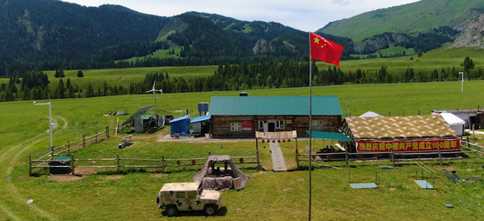 新疆阿尔泰山丨与大山为伴的边防兵