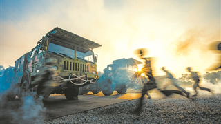 《军报每天读》20221215