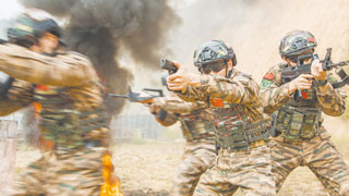 《军报每天读》20230113