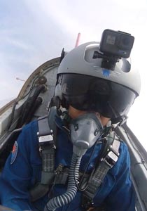 教-8飞机全武器对地攻击，就是豪横！