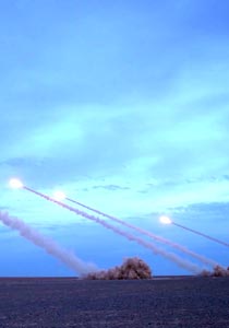 刹那间，目标灰飞烟灭