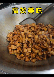 拜托！这才是真正的“埋锅做饭”好嘛！