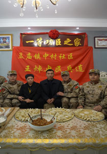 英雄全家福丨“王焯冉民兵连”：英雄父母就是我们的父母