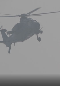 飞雪伴航，与你同行