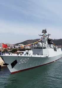 山河共盼｜海军鄂尔多斯舰以最高礼节欢迎志愿军英烈回家