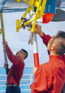 《军报每天读》20260225