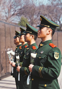 《军报每天读》20260403