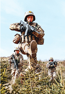 《军报每天读》20260407