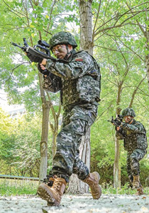 《军报每天读》20260703