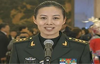 中国首位太空授课女教师王亚平亮相两会说了啥？