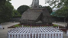 南部战区海军后备基层政治干部集训第一课在广州举行
