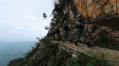 登上1143级台阶，去广西边防最高驻兵点看看！