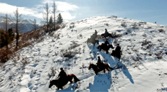 “西北第一哨”白哈巴：马背上的冰雪巡逻路