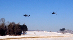 新春走军营丨零下20℃ 直升机寒区飞行演练正在展开