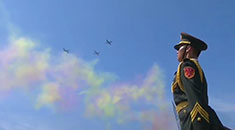 MV《英雄的成长》 栉风沐雨后的中国力量