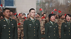 春暖花开！新疆的兵哥兵姐激情唱响《我和我的祖国》