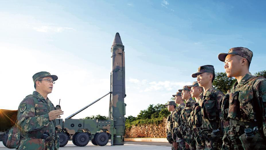 锻造胜战托底的“杀手锏”——火箭军某导弹旅旅长周勇坤