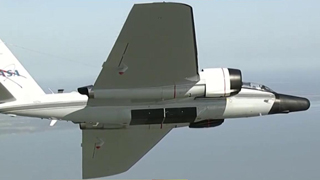 美媒炒作中方拒接美军高层电话 国防部​：底线不容突破 沟通需要诚意