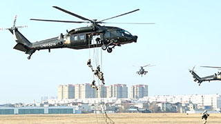 《国防军事早报》 20230104