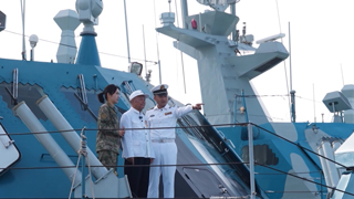 《国防军事早报》20250513