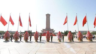 《国防军事早报》20251001