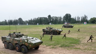 《国防军事早报》20251009