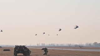 《国防军事早报》 20260408