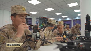 《国防军事早报》20260428