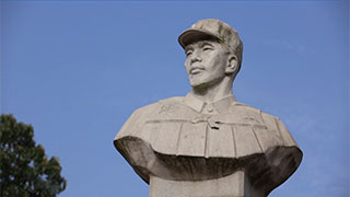 永远的英雄——李向群