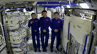 《军事报道》20221103