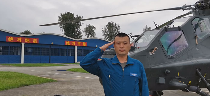 我们在战位报告丨"低空利剑"锻造者——陆航一级飞行员张尚年